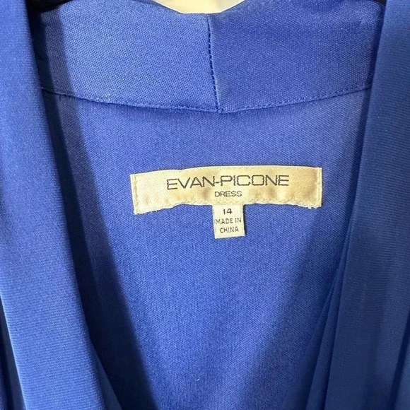 Evan Picone V-Neck Midi Dress - Picture 3 of 5